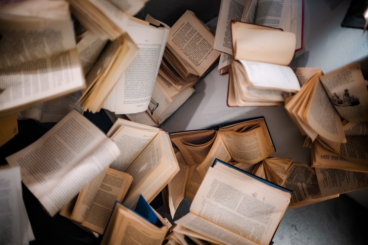 How To Facilitate Engaging Book Discussions